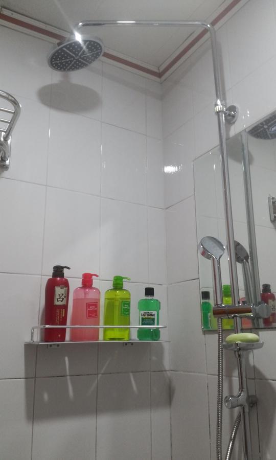 Geoje Ton Ton Guesthouse Zewnętrze zdjęcie